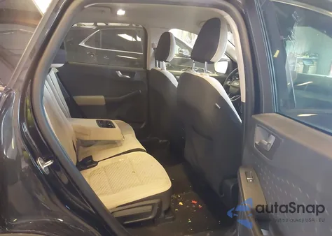 2020 Ford Escape Se z USA, uszkodzony, nr VIN 1FMCU9G64LUB65087